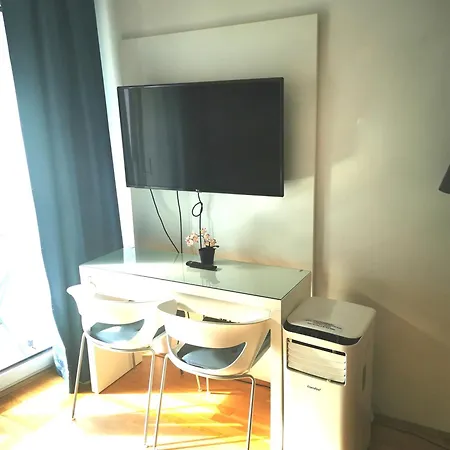 Top-apartment A.d. Messe Апартаменты *